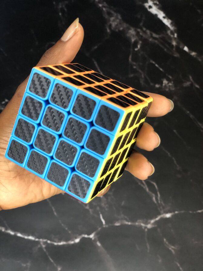 handheld rubik's speed cube 4x4x4