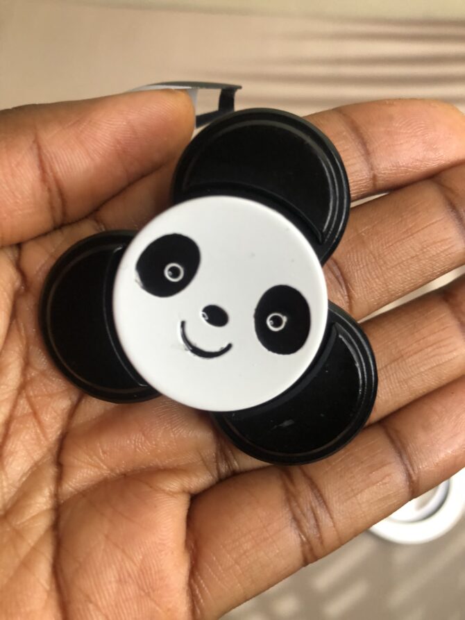 smiling panda fidget spinner toy